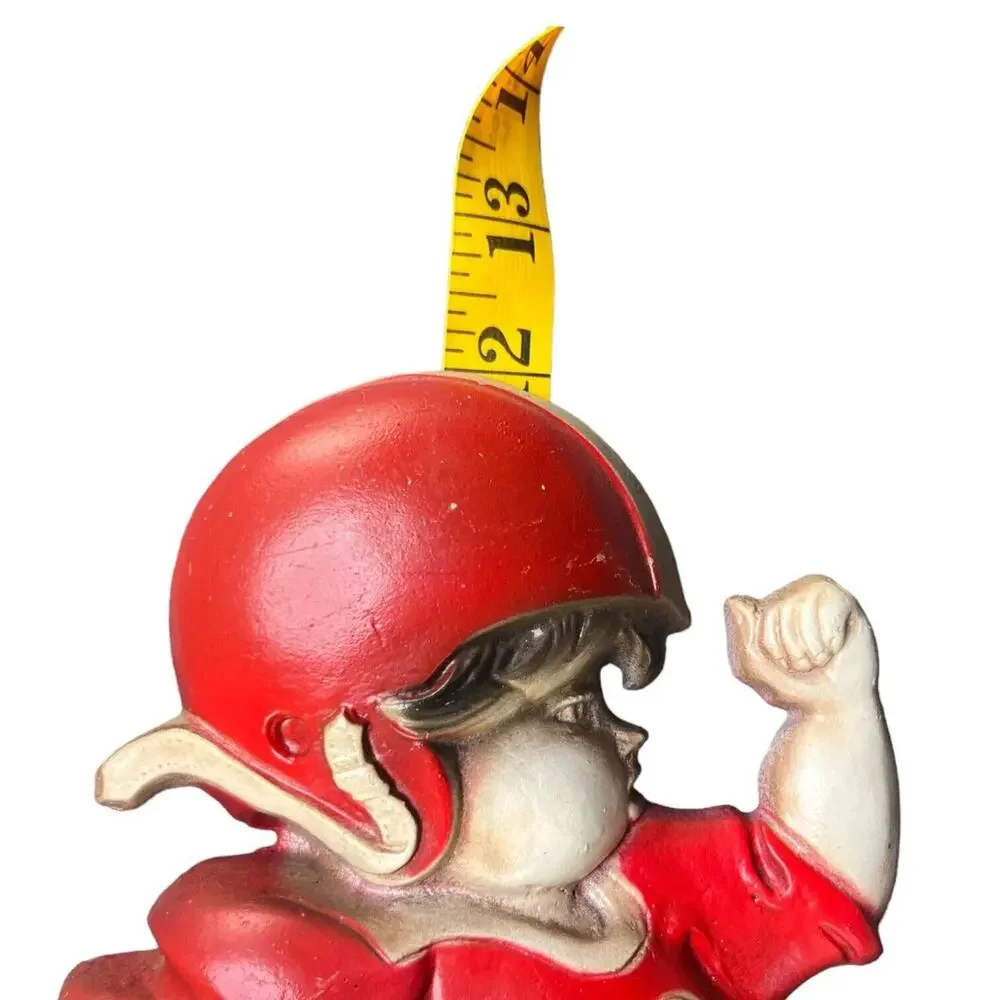 Vintage 1970 Sexton Metal Wall Plaque Football Player Running Red White Uniform‎